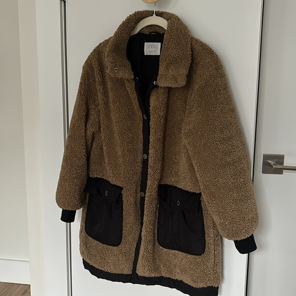 Zara Girl’s Teddy Jacket w/ snap front closure - Picture 4 of 5